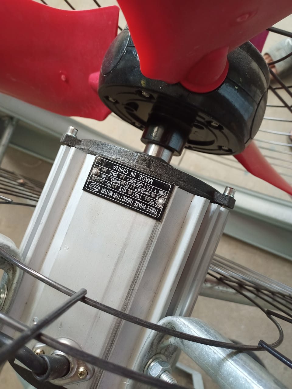 Three phase induction motor nameplate detail